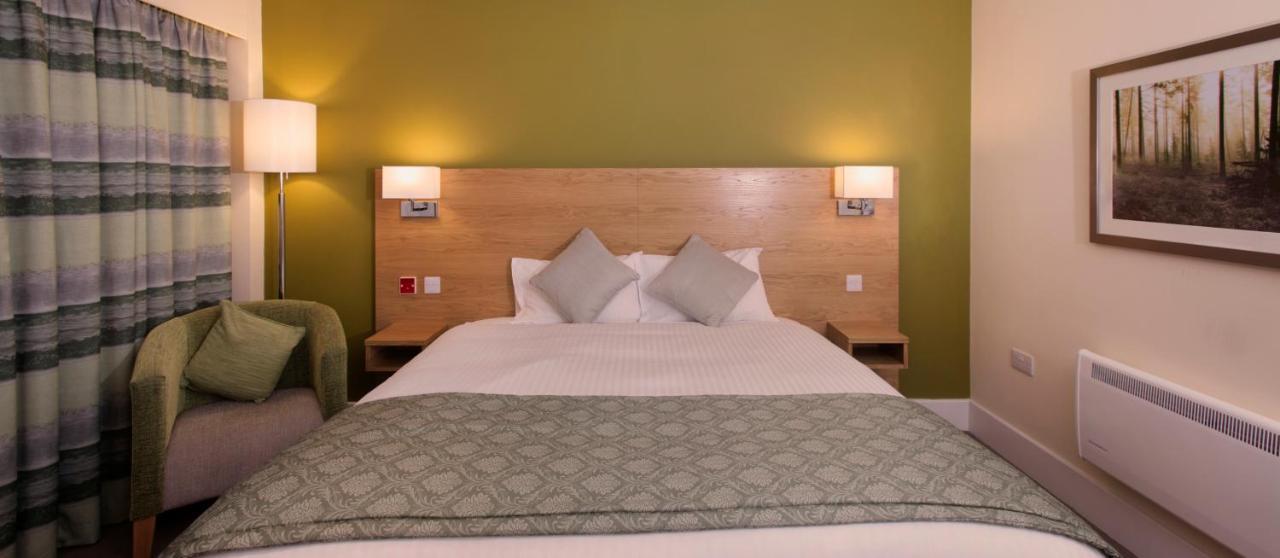 Ramsey Park Hotel Bagian luar foto