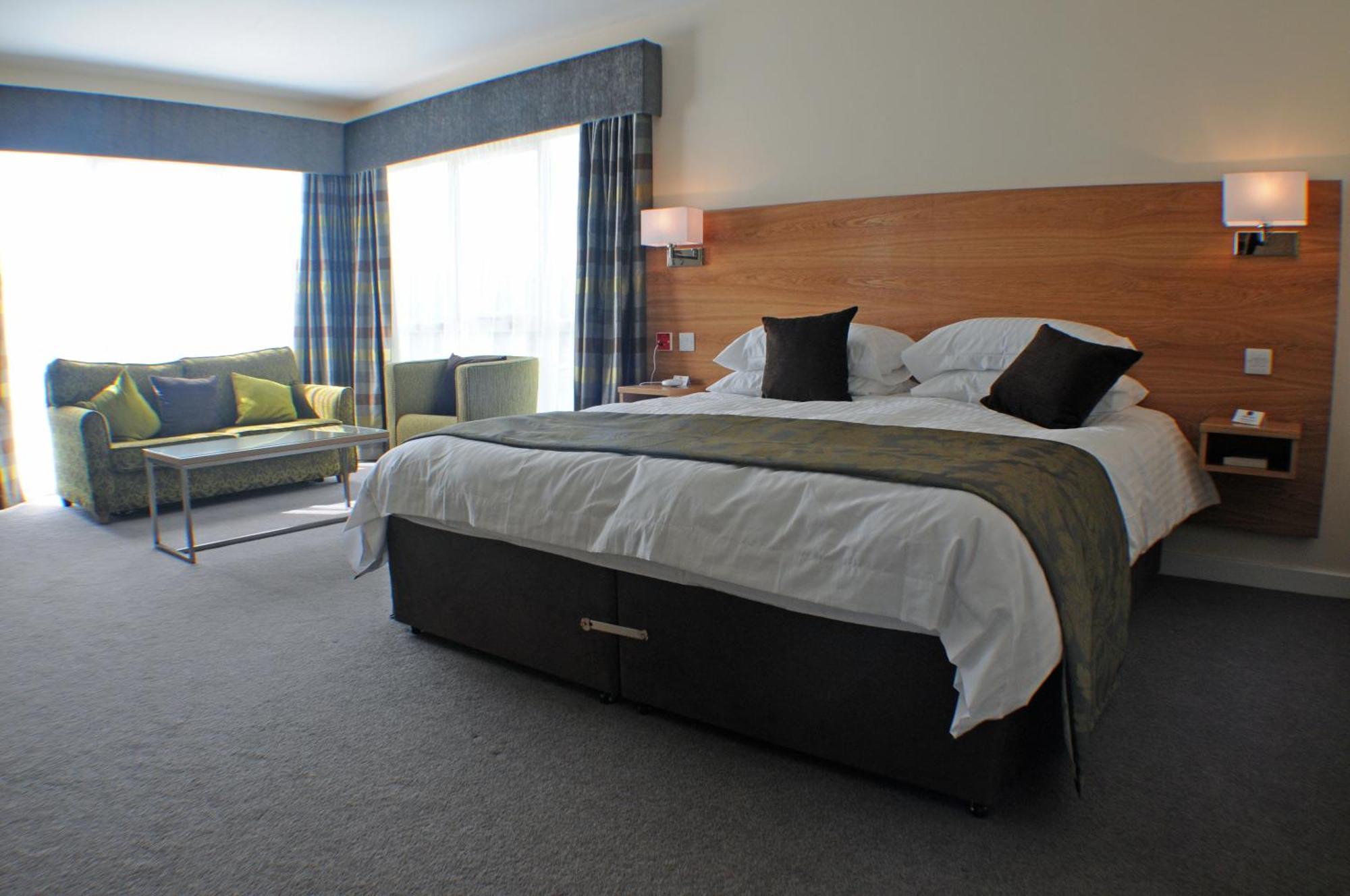 Ramsey Park Hotel Bagian luar foto