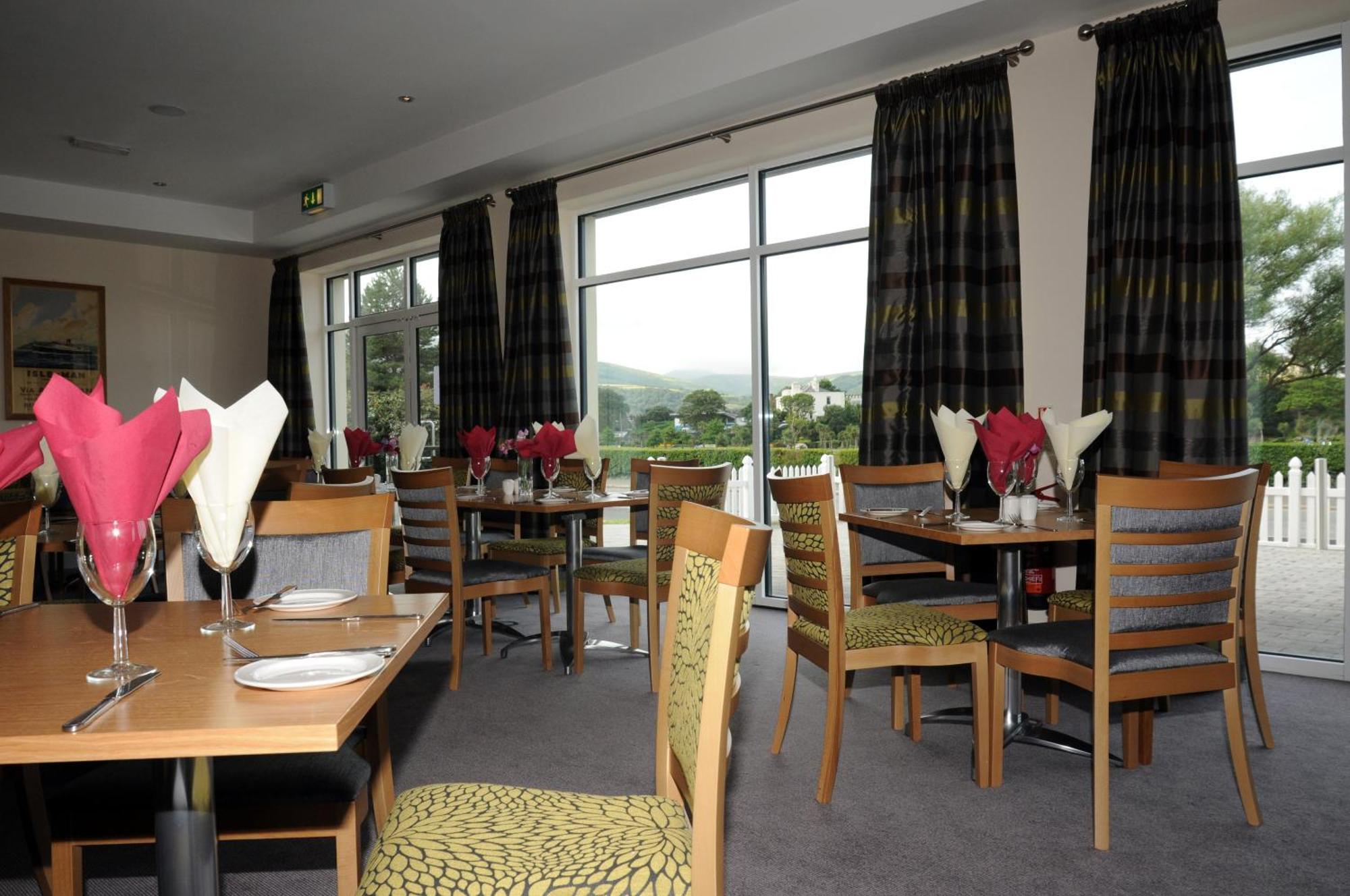 Ramsey Park Hotel Bagian luar foto