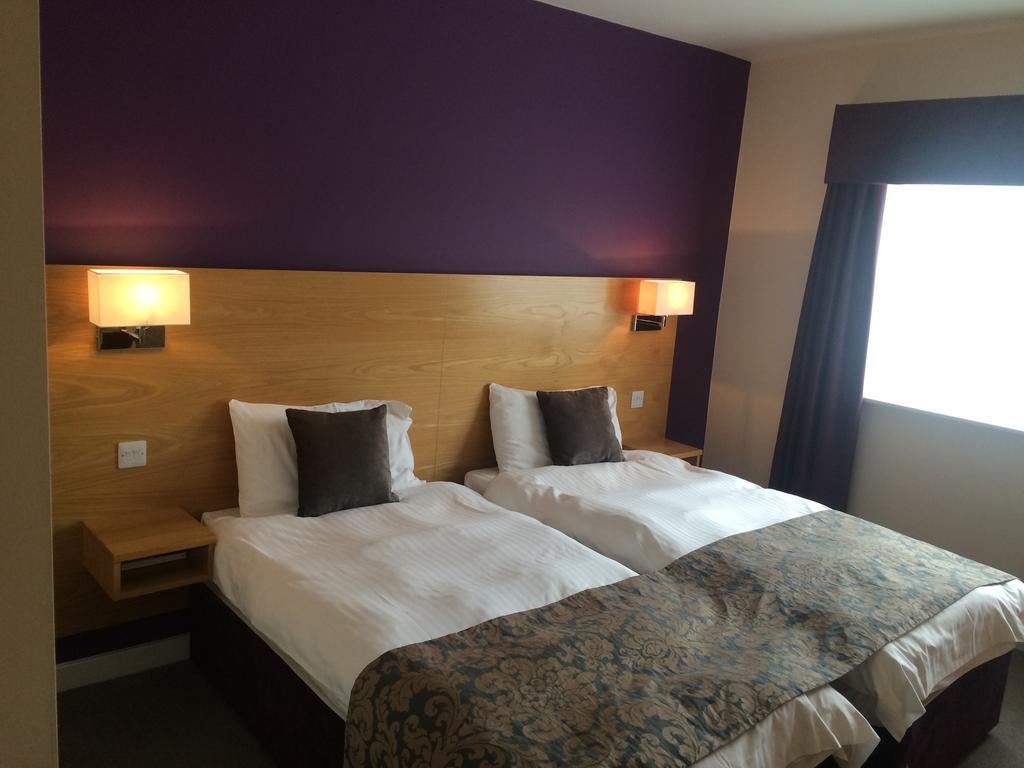 Ramsey Park Hotel Ruang foto